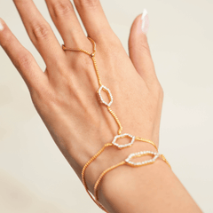 Mystic Handchain