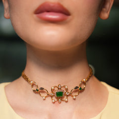 Zira Choker