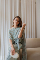 Ocean Kiss Hand Chain