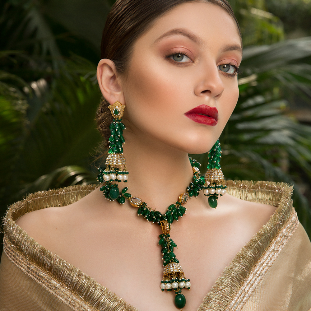 Green Gladiolus Necklace