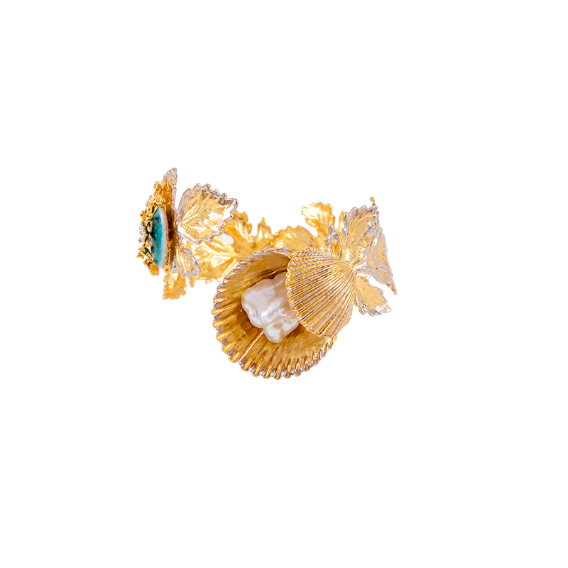 Sea Shell Hand Cuff